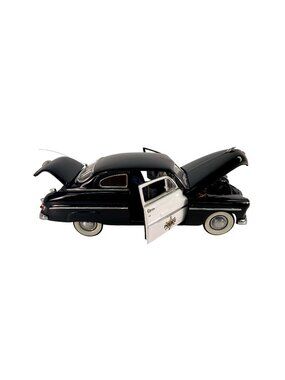 Danbury Mint 1949 Mercury Police Cruiser 1:24 Diecast Black Car Model